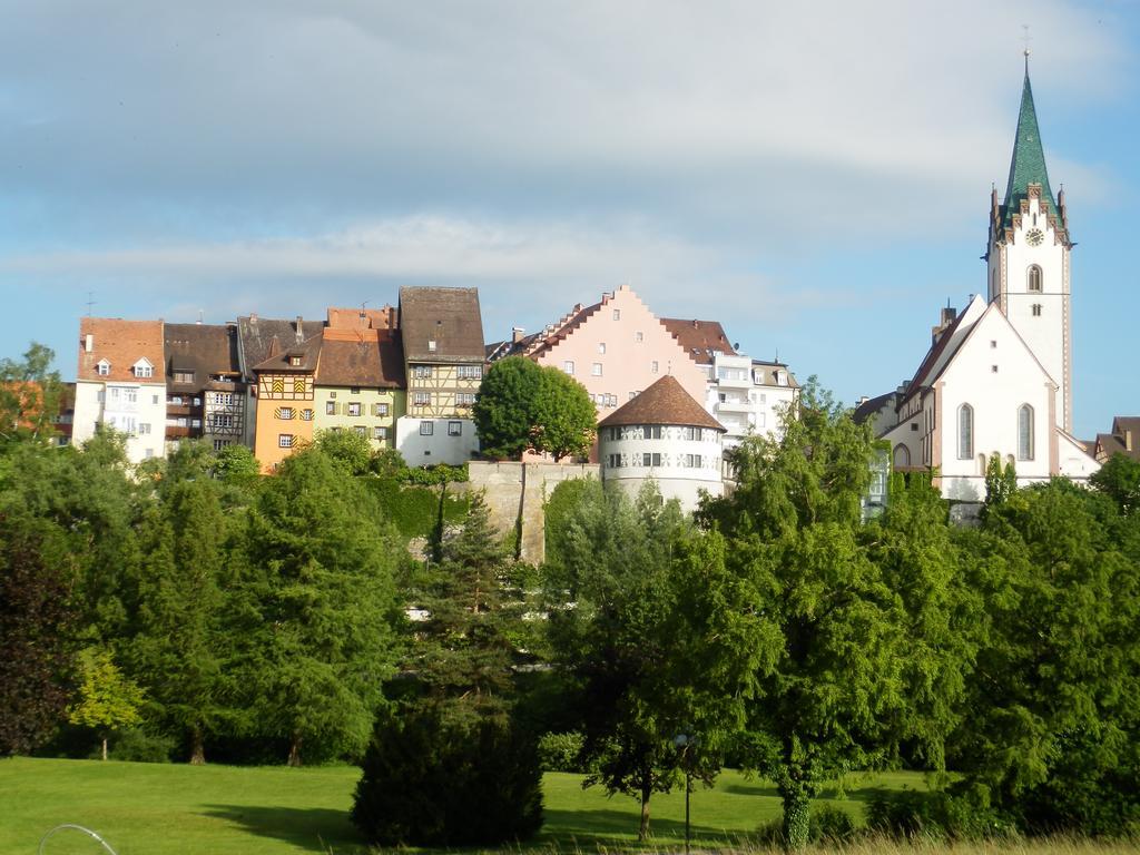 Bed & Breakfast Engen Exteriör bild